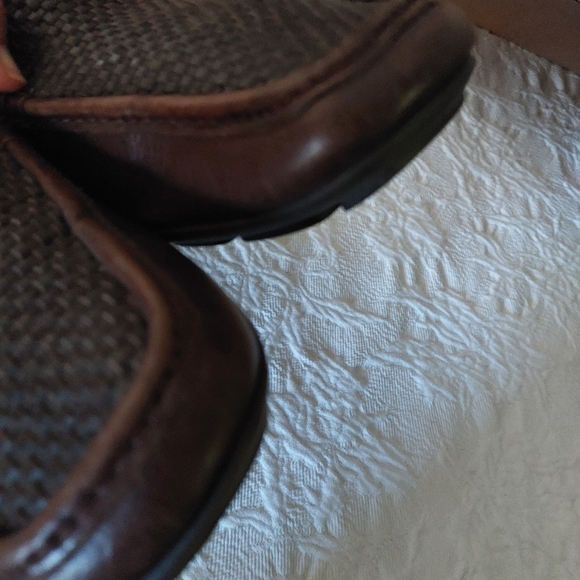TOMMY BAHAMA " NAPLES" LEATHER WOVEN LOAFER - Picture 5 of 9